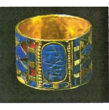 Древнеегипетское кольцо с эмалью